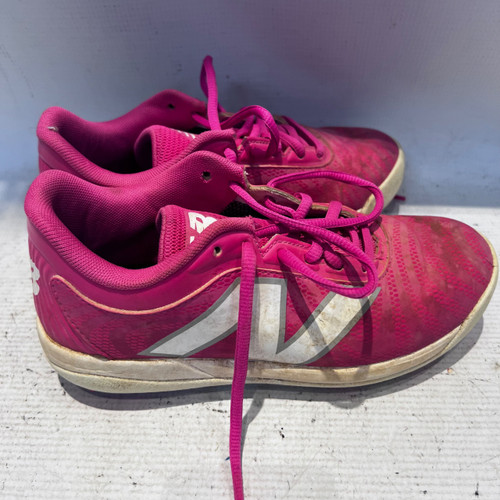 Vist Large View of Product Image Which is Used New Balance 4040 BB/SB Cleats Pink Junior 03