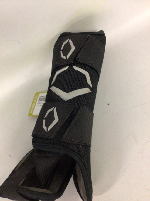 Vist Large View of Product Image Which is Used Evoshield BB/SB Shin/Foot Protector Black