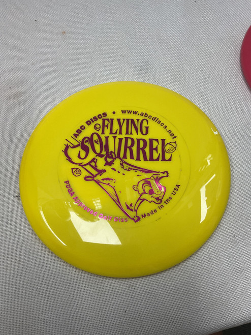 Vist Large View of Product Image Which is Used FLYING SQUIRREL Disc Golf Driver Yellow
