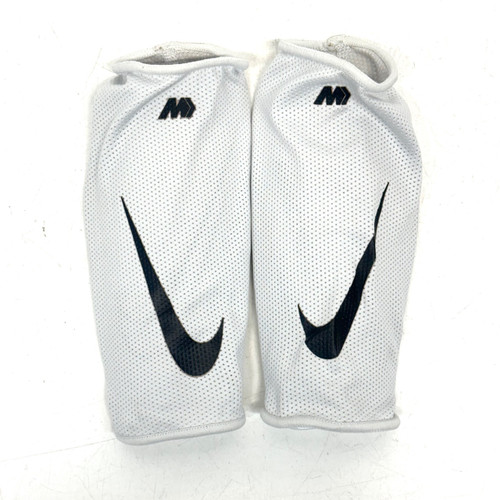 Vist Large View of Product Image Which is Used Nike MERCURIAL LITE Soccer Shin Guards Youth White Youth