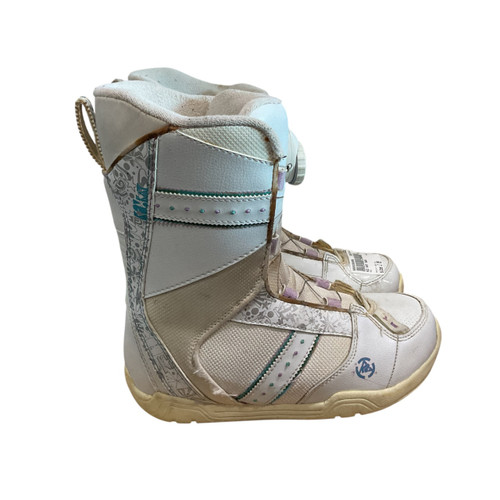 Vist Large View of Product Image Which is Used K2 KAT BOA Girls Snowboard Boots White Junior 05
