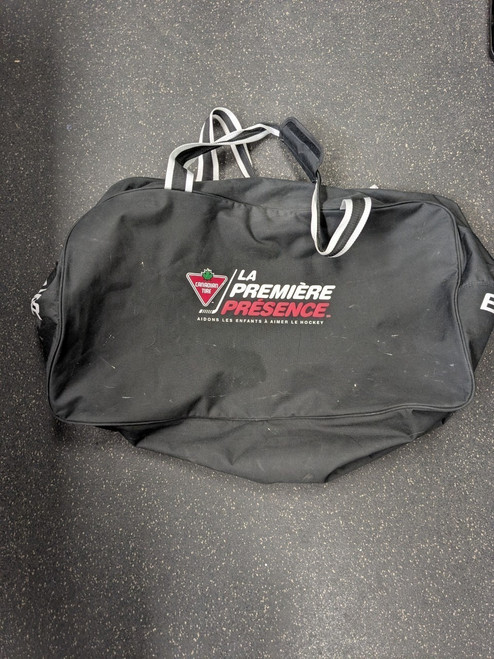 Vist Large View of Product Image Which is Used Bauer Jr Hockey Carry Black