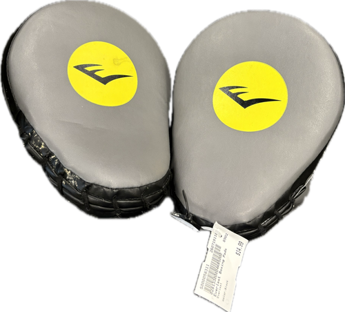 Vist Large View of Product Image Which is Used Everlast Boxing Pads Black