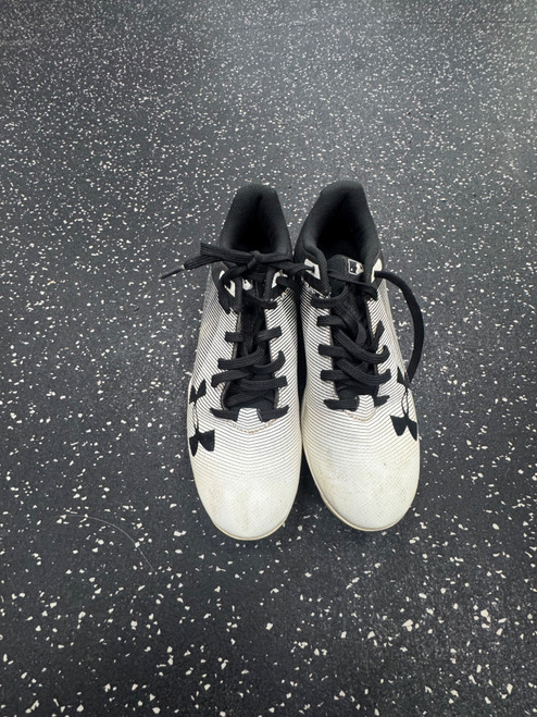 Vist Large View of Product Image Which is Used Under Armour BASEBALL CLEATS YOUTH BB/SB Cleats Black Junior 02.5