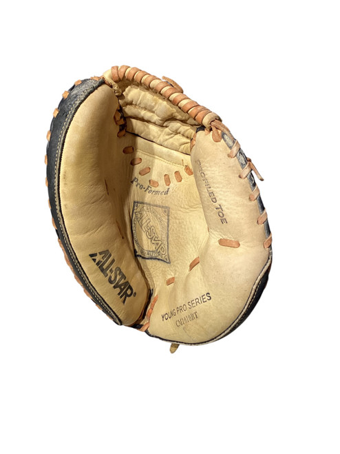 Vist Large View of Product Image Which is Used All-Star YOUNG PRO SERIES BB/SB Catchers RH Throw Black 31"