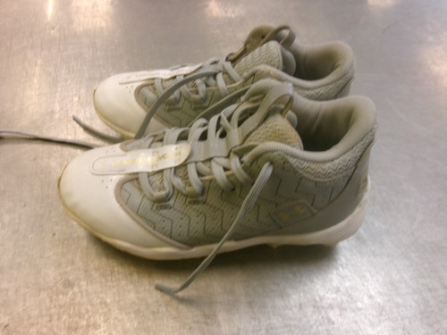 Vist Large View of Product Image Which is Used Under Armour BRYCE HARPER SHOW BB/SB Cleats Grey Junior 04