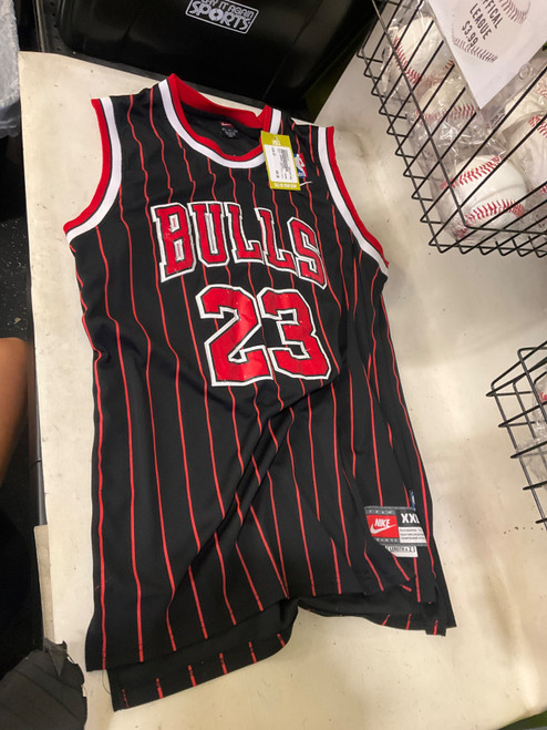 Vist Large View of Product Image Which is Used Nike JORDAN JERSEY Sleeveless Spirit Wear M 2X
