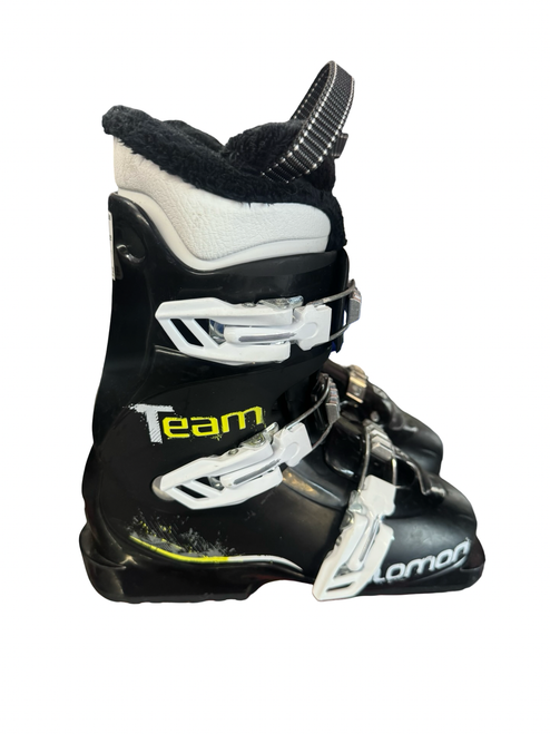 Vist Large View of Product Image Which is Used Salomon TEAM 3 Boys DH Ski Boot Black 220 MP - J04 - W05