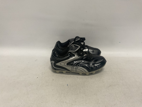 Vist Large View of Product Image Which is Used VIZAN Soccer Cleats Black Youth 09.0