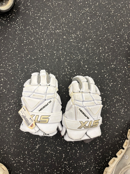 Vist Large View of Product Image Which is Used STX SURGEON 700 Lacrosse Gloves Mens White MD