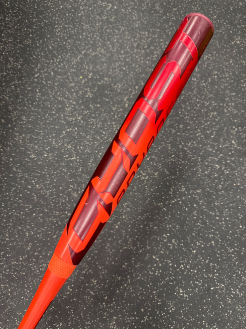 Vist Large View of Product Image Which is Used Easton GHOST ADVANCED 2026 Fastpitch Bat 33/23 -10