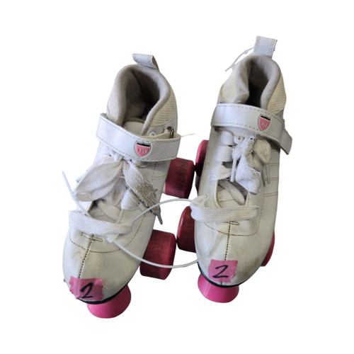 Vist Large View of Product Image Which is Used I25 QUADS Junior Roller Quad Skates White Junior 02