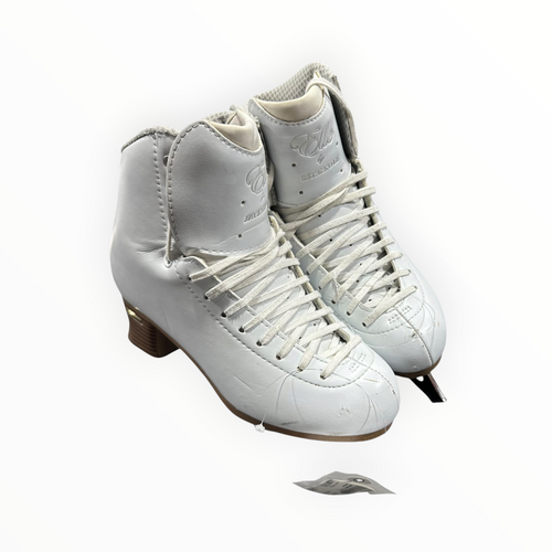 Vist Large View of Product Image Which is Used Jackson ELLE WomensFigure Skate White Senior 6.5