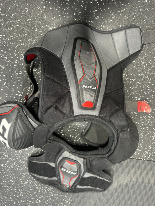 Vist Large View of Product Image Which is Used CCM FT 970 Junior Shoulder Pads MD