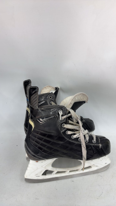 Vist Large View of Product Image Which is Used Bauer NEXUS 600 Senior Hockey Skate Senior 5