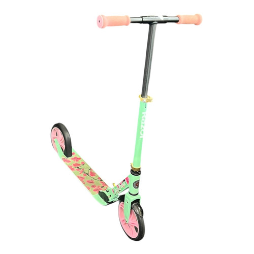 Vist Large View of Product Image Which is Used Razor ARIZONA TEA BRANDED Scooter Green