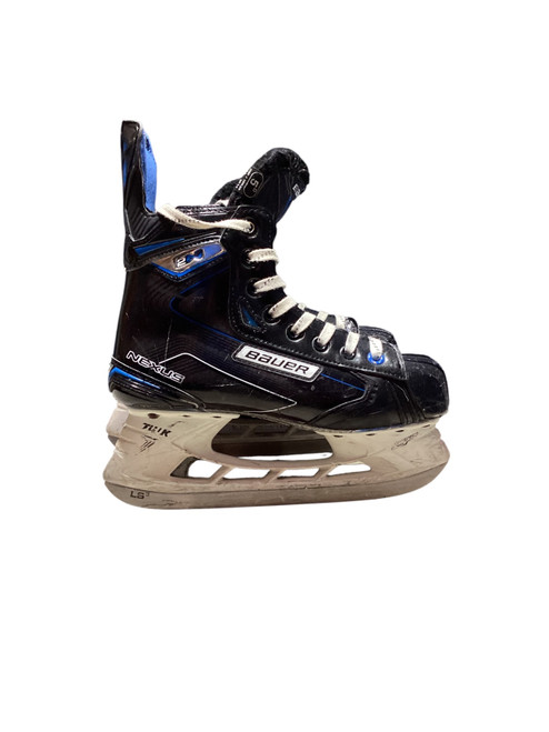 Vist Large View of Product Image Which is Used Bauer NEXUS 2N Intermediate Hockey Skate Intermediate 5.0