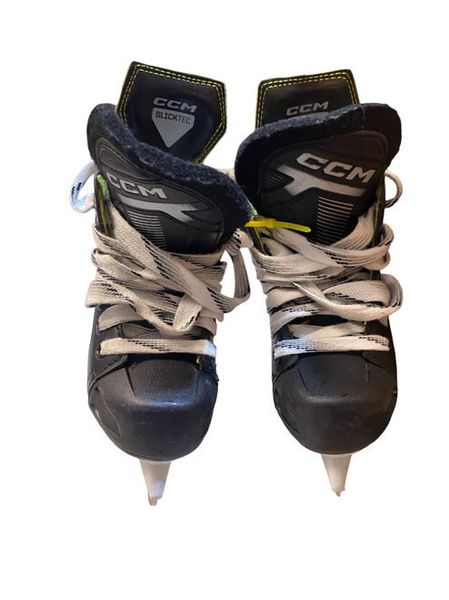 Vist Large View of Product Image Which is Used CCM TACKS XF80 Youth Hockey Skate Youth 11.0