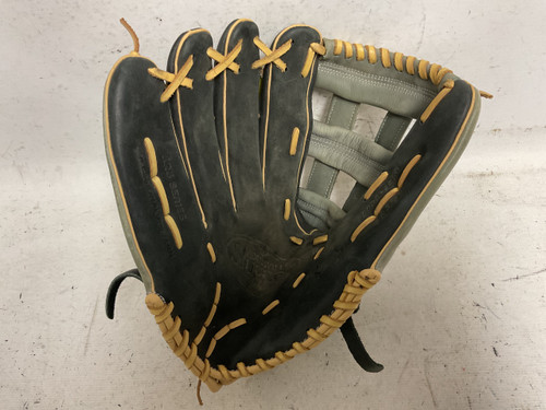 Vist Large View of Product Image Which is Used Louisville Slugger 125 Series 25BG6-1350 Baseball Glove LH Throw Black And Grey 13 1/2"