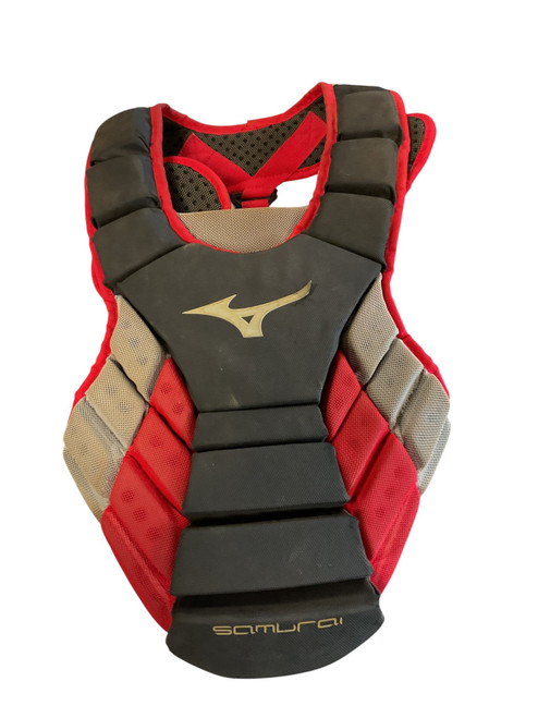 Vist Large View of Product Image Which is Used Mizuno SAMURAI Catchers Chest Protector Red Adult