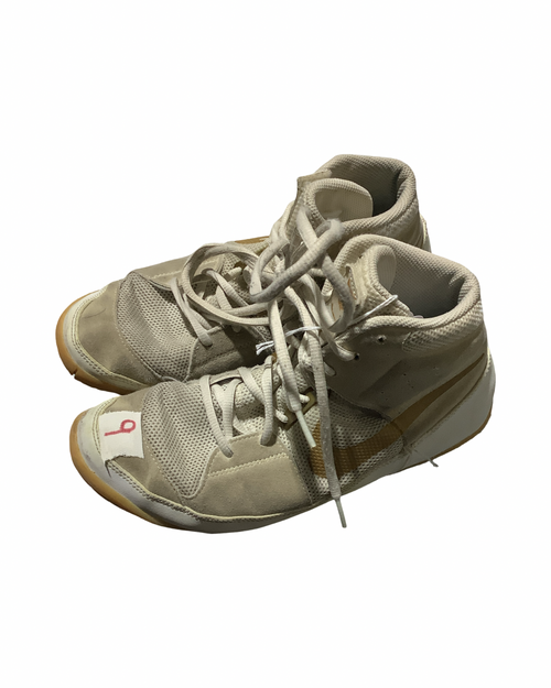 Vist Large View of Product Image Which is Used Nike Wrestling Shoes White Senior 9