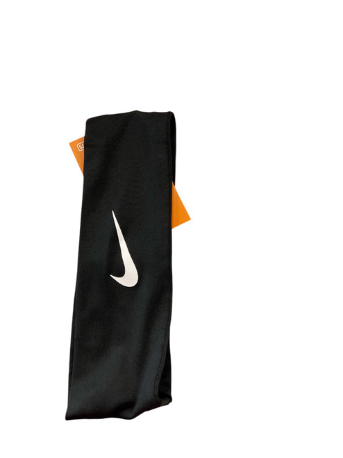 Vist Large View of Product Image Which is Used Nike Football Accessory