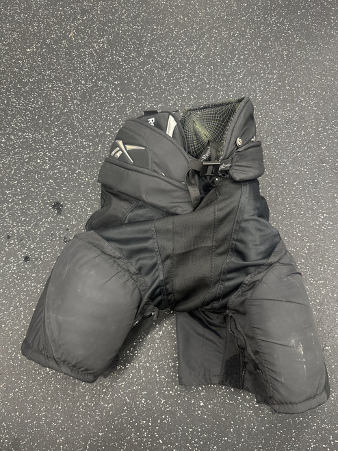 Vist Large View of Product Image Which is Used Reebok 9K Senior Pant Black LG