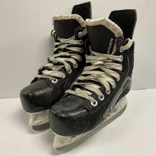 Vist Large View of Product Image Which is Used Bauer VAPOR X300 Youth Hockey Skate Youth 13.0