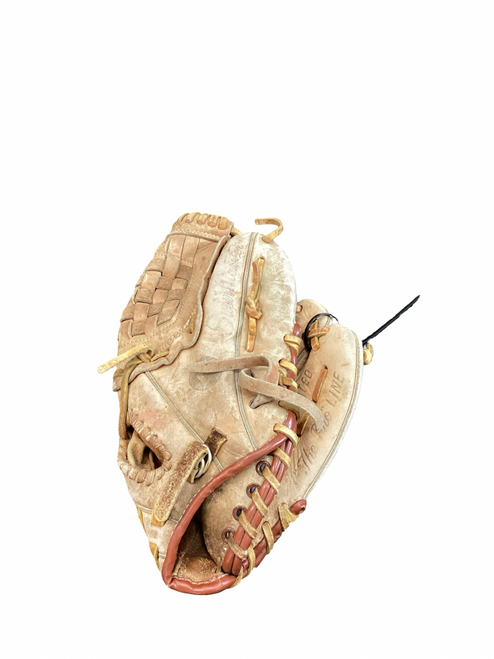 Vist Large View of Product Image Which is Used Reach 40120 BB/SB Glove RH Throw Tan 11 1/2"