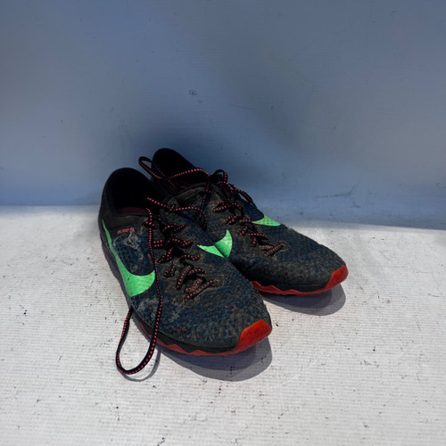 Vist Large View of Product Image Which is Used Nike Track & Field Cleats Adult Black Senior 11