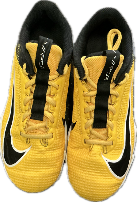 Vist Large View of Product Image Which is Used Nike Jr FB Cleats Black And Gold Junior 03