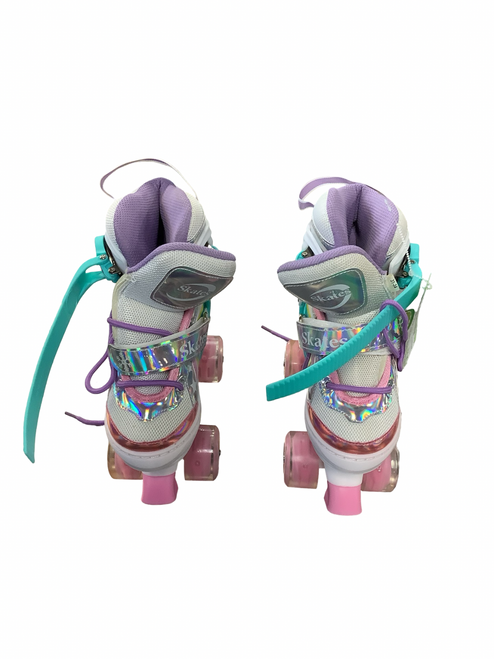 Vist Large View of Product Image Which is Used SKATES Child Roller Quad Skates Pink Youth 06.0
