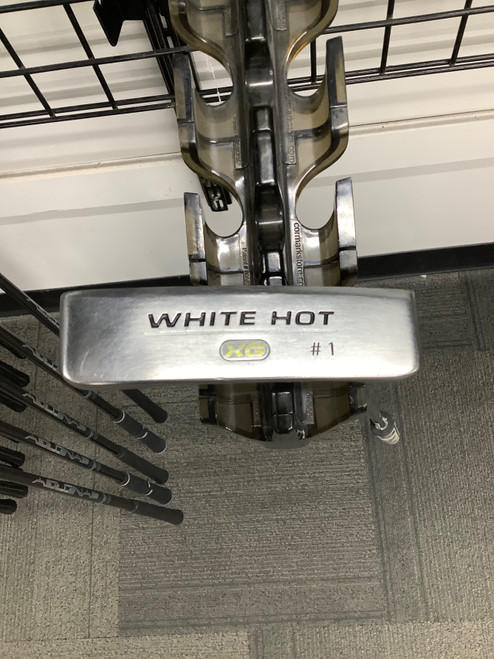 Vist Large View of Product Image Which is Used Odyssey WHITE HOT 1 Mens Putter RH