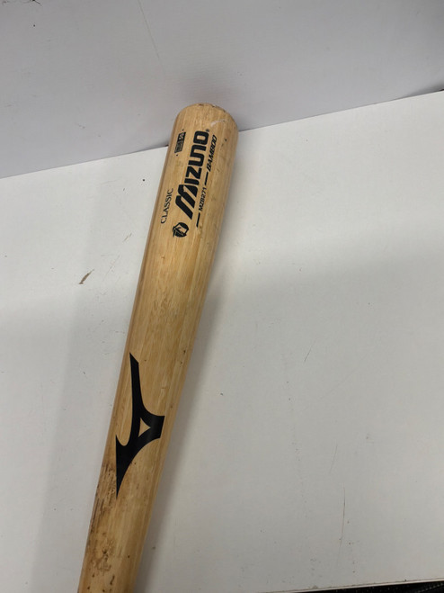 Vist Large View of Product Image Which is Used Mizuno MZB271 BB/SB Wood Bat 32"
