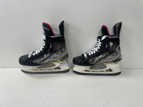 Vist Large View of Product Image Which is Used Bauer VAPOR HYPERLITE Senior Hockey Skate Senior 8 (NEW=$1,450)