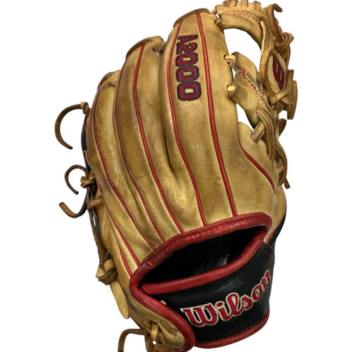 Vist Large View of Product Image Which is Used Wilson A2000 DP15 Glove RH Throw Yellow 11 1/2"