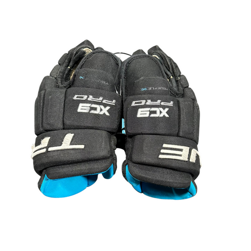 Vist Large View of Product Image Which is Used True XC9 PRO Intermediate Gloves Black 12"