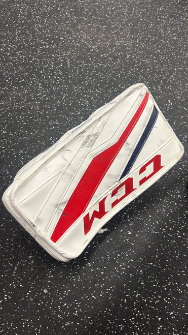 Vist Large View of Product Image Which is Used CCM EXTREME FLEX III Senior Goalie Blocker White/Red/Navy