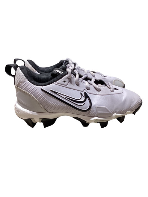 Vist Large View of Product Image Which is Used Nike TROUT BB/SB Cleats Purple Youth 13.0