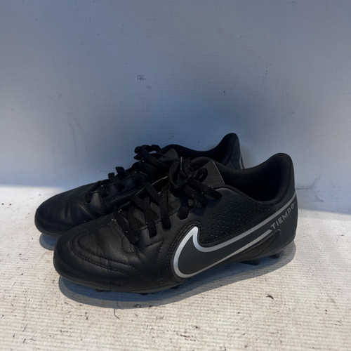 Vist Large View of Product Image Which is Used Nike Soccer Cleats Black Junior 04.5