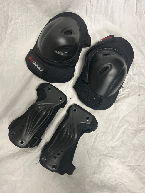Vist Large View of Product Image Which is Used Inline Protective Set Black MD