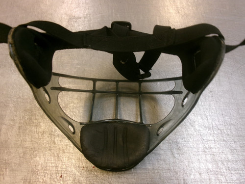 Vist Large View of Product Image Which is Used SKLZ FIELDERS MASK BB/SB Fielders Mask Black MD