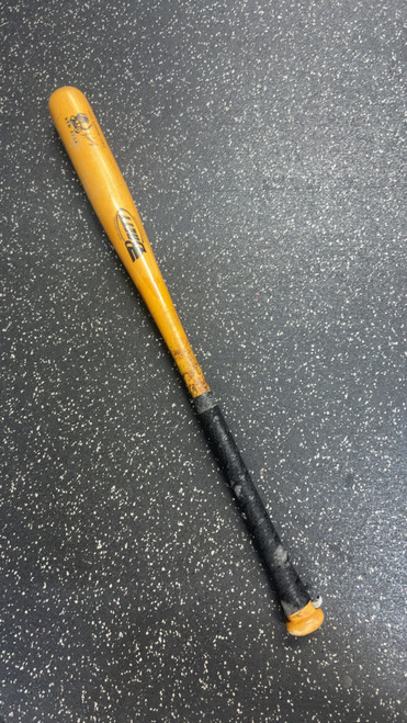 Vist Large View of Product Image Which is Used Brett Bros WULF MAN BB/SB Wood Bat 33"