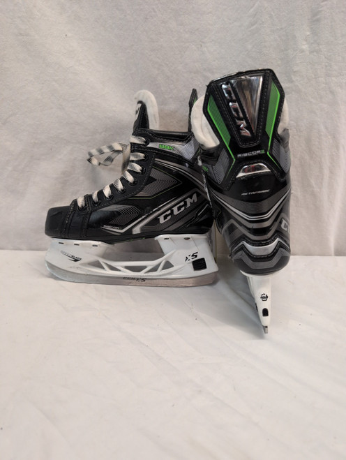 Vist Large View of Product Image Which is Used CCM RIBCOR 88K Junior Hockey Skate Junior 02