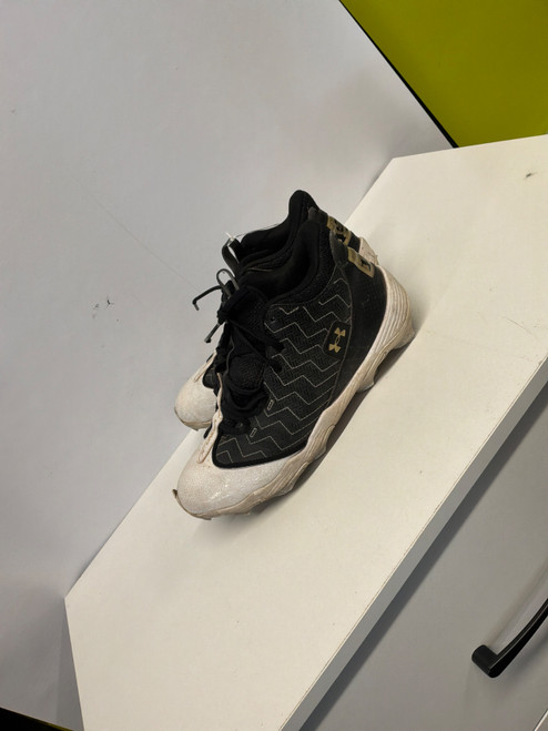 Vist Large View of Product Image Which is Used Under Armour BASEBALL CLEATS BB/SB Cleats Black Senior 8.5