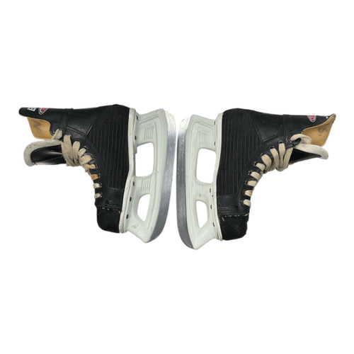 Vist Large View of Product Image Which is Used Bauer PERFORMANCE 74 Junior Hockey Skate Junior 01