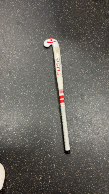 Vist Large View of Product Image Which is Used Harrow USA FIELD HOCKEY FH Complete Stick White 32"