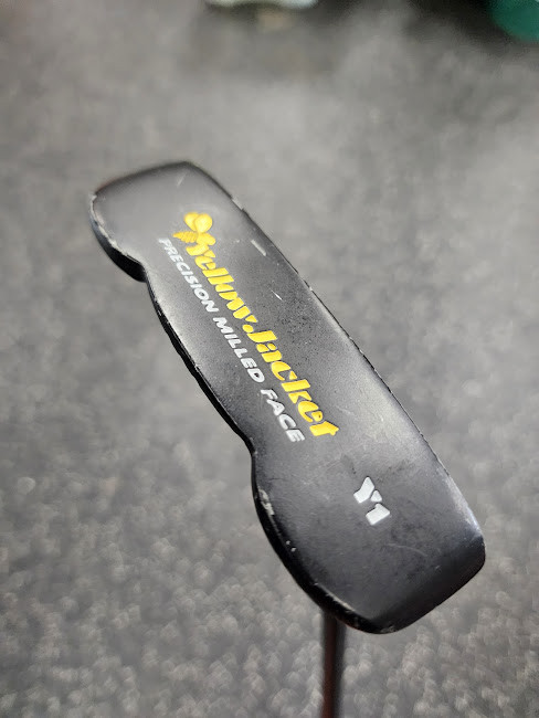 Vist Large View of Product Image Which is Used YELLOW JACKET Mens Putter RH