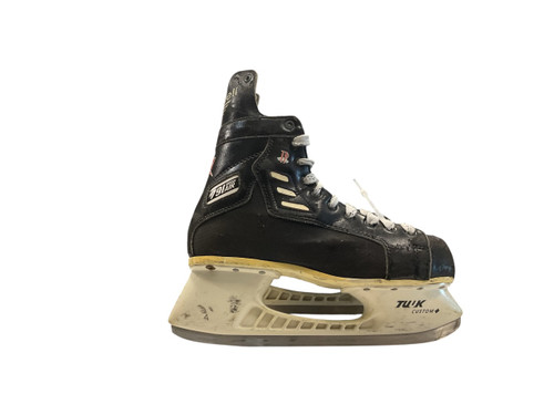 Vist Large View of Product Image Which is Used Riedell 791 AIR SZ 9 WIDE Senior Hockey Skate Senior 9
