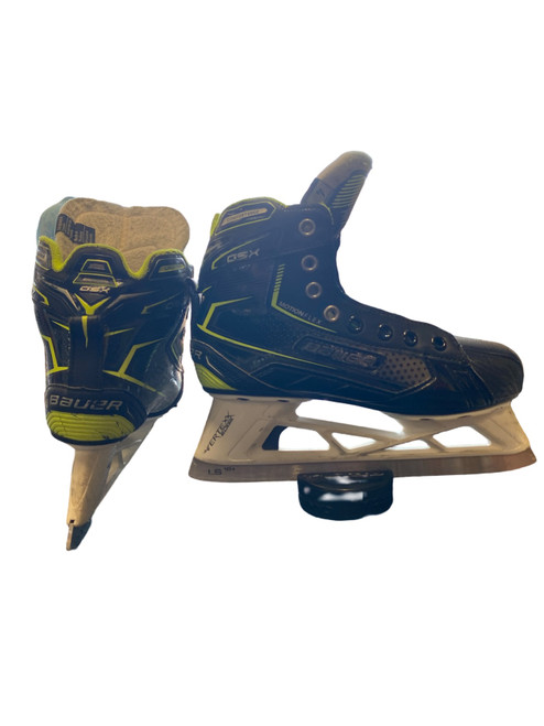 Vist Large View of Product Image Which is Used Bauer GSX GOAL SKATE INT Intermediate Goalie Skate Intermediate 4.0